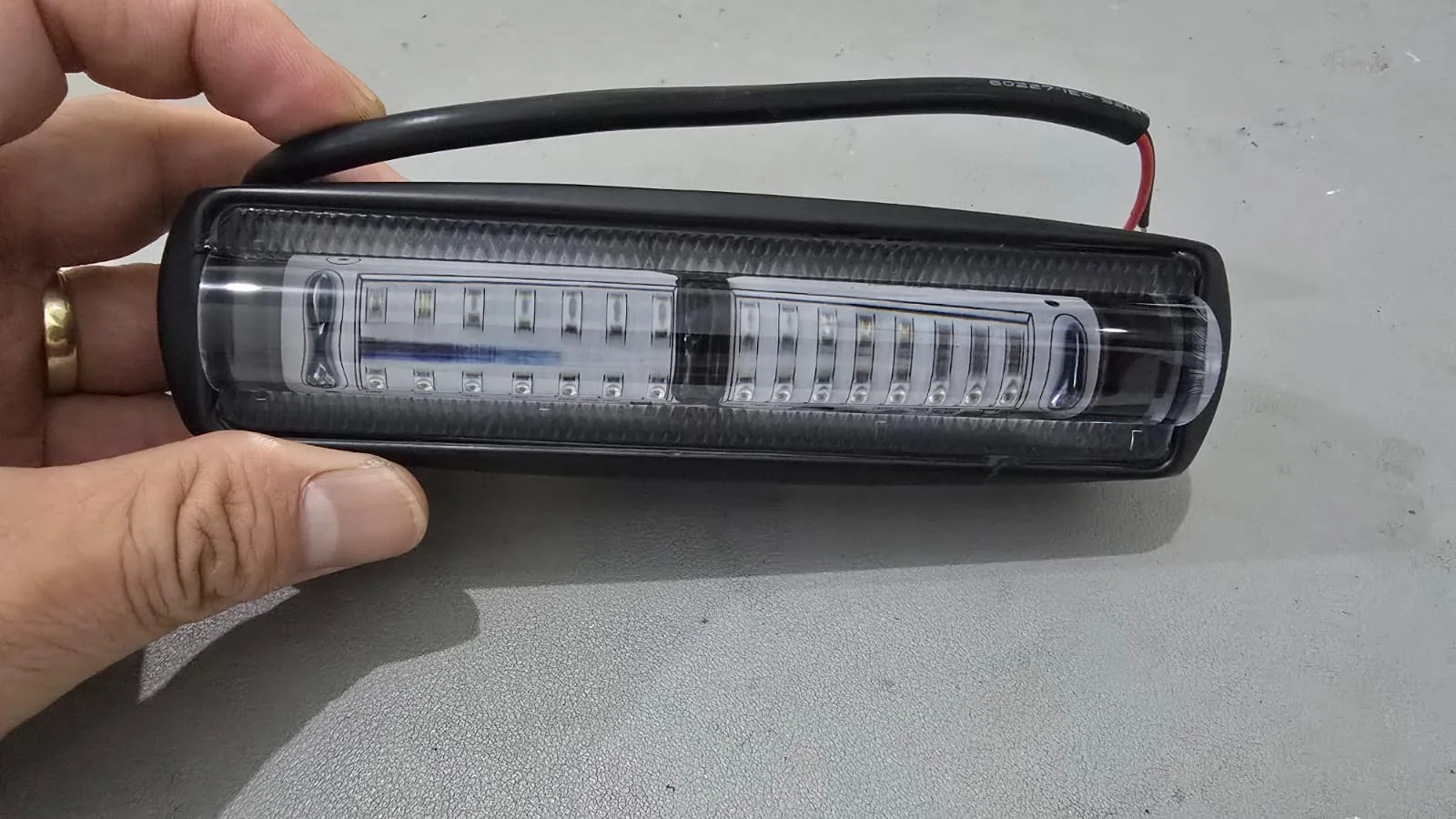 Red Line Safety Light LED 15 Titik 12-80 Volt Warna Merah
