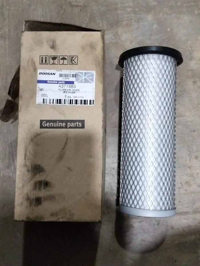 Filter Udara / Air Filter inner A371683 Doosan