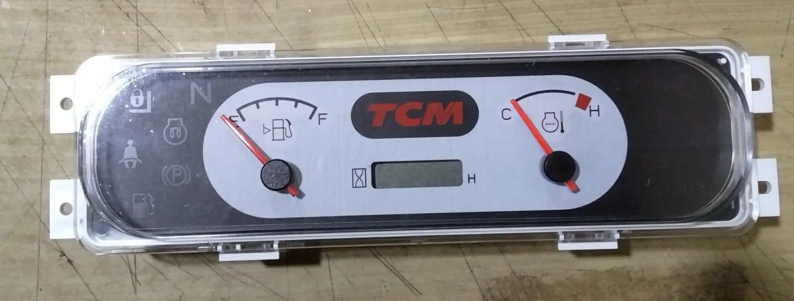 Panel Meter TCM 10 Ton 24 Volt Seri FD100Z8VM300-LF122TJWTJR2SV